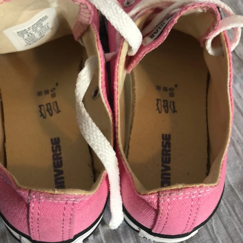 CONVERSE ALL STAR size Youth 3 pink low top lace up athletic sneakers unisex